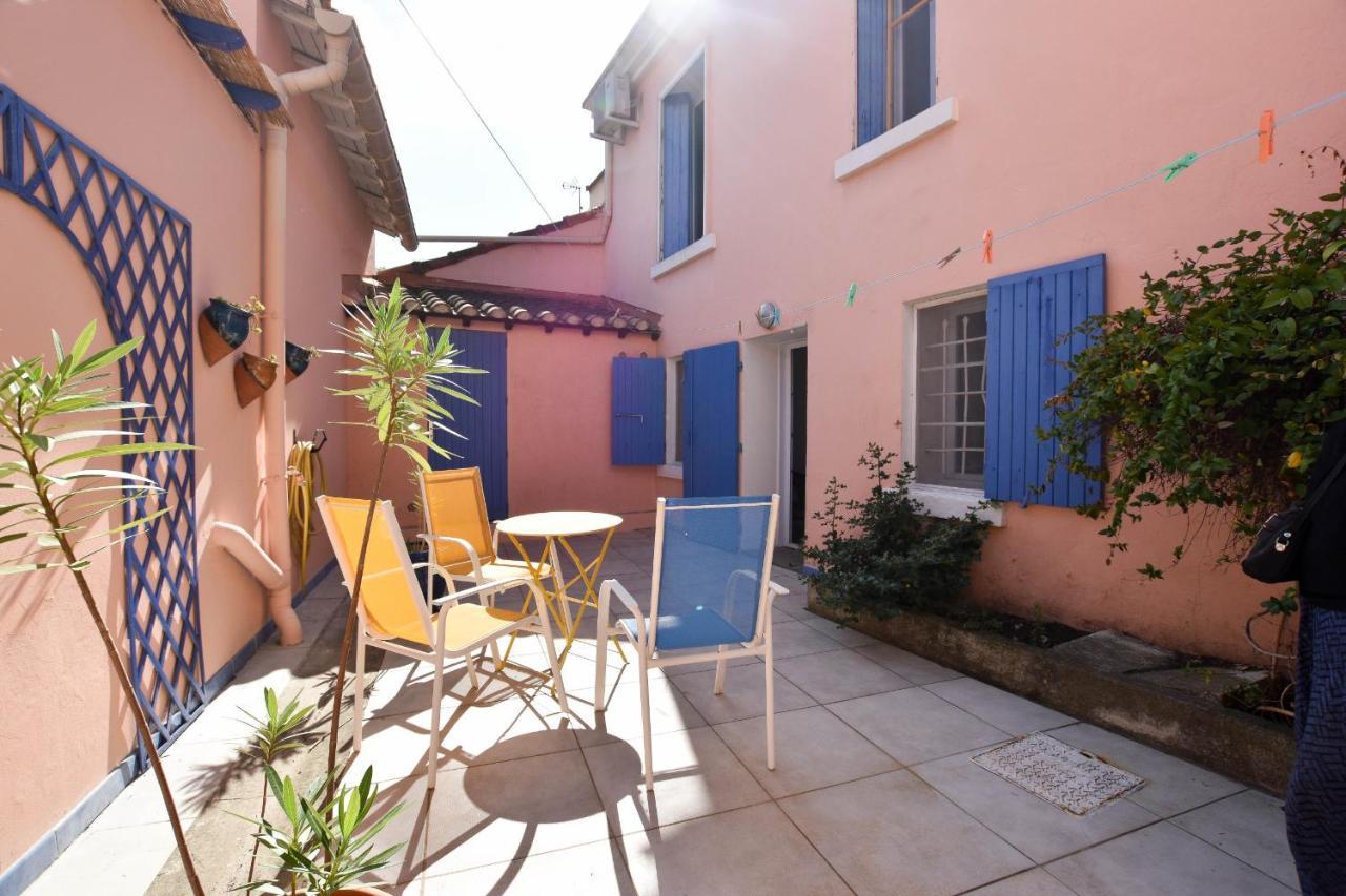 Appartamento Moulin Rose, Parking - Jardin Arles Esterno foto