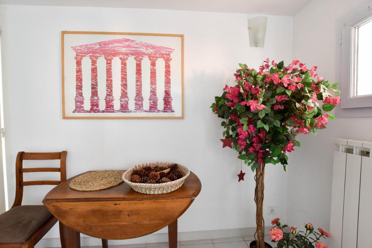 Appartamento Moulin Rose, Parking - Jardin Arles Esterno foto