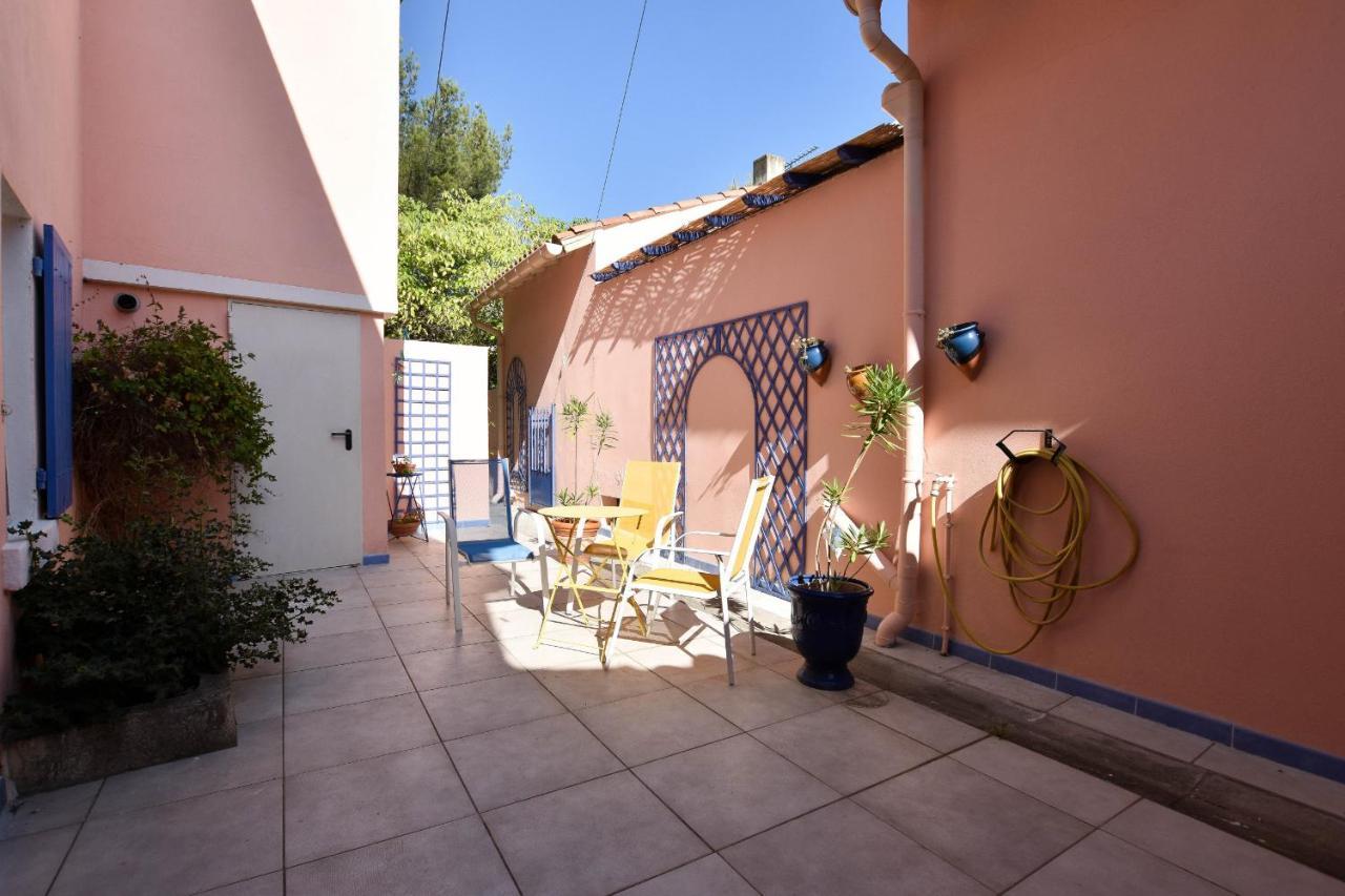 Appartamento Moulin Rose, Parking - Jardin Arles Esterno foto